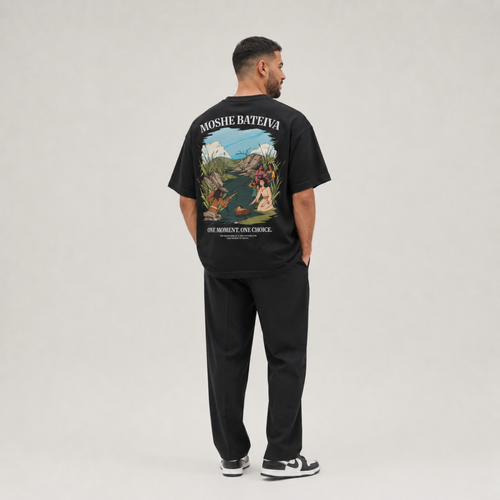Oversized Moshe Bateiva T-Shirt