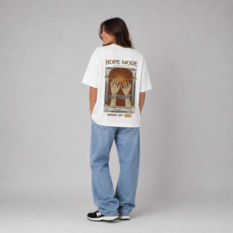 Mid-Oversized Unbroken 606 T-Shirt