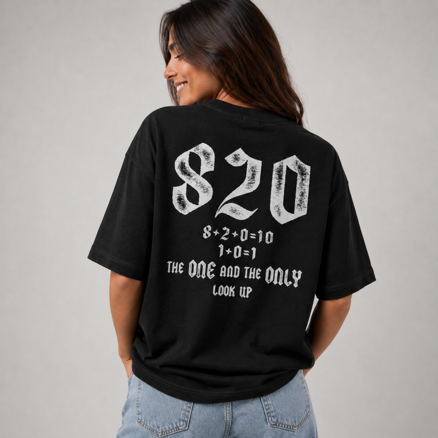 Mid-Oversized The Only One T-Shirt