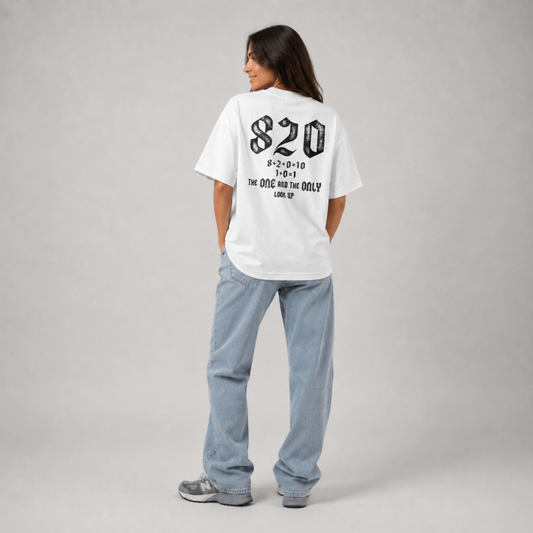 Mid-Oversized The Only One T-Shirt