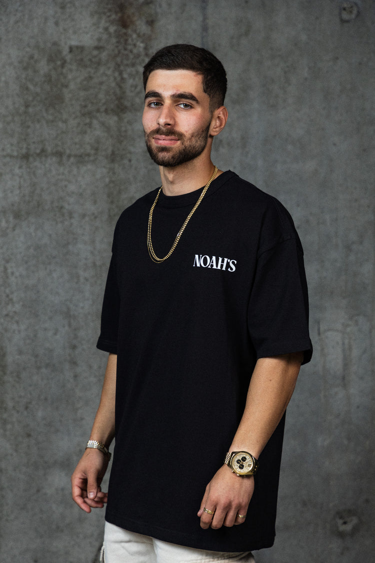 Oversized Moshe Bateiva T-Shirt